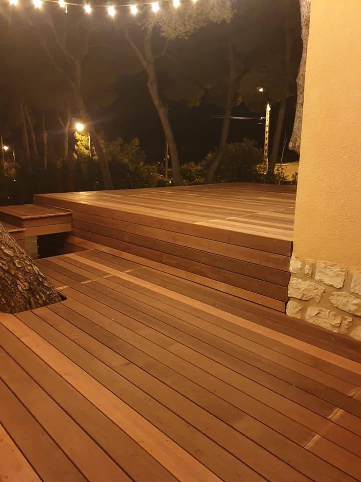 Création et pose d'une terrasse bois sur élevée sur la Côte Bleue